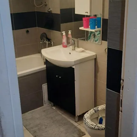 Grbavica Apartment *